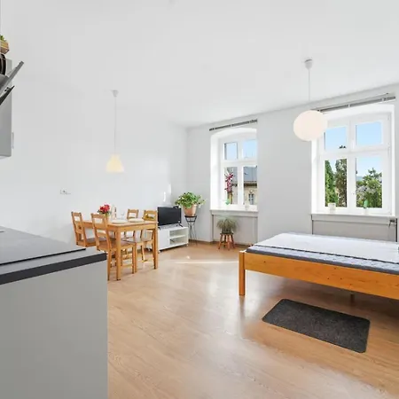 Cozy Center - Homfi Lägenhet